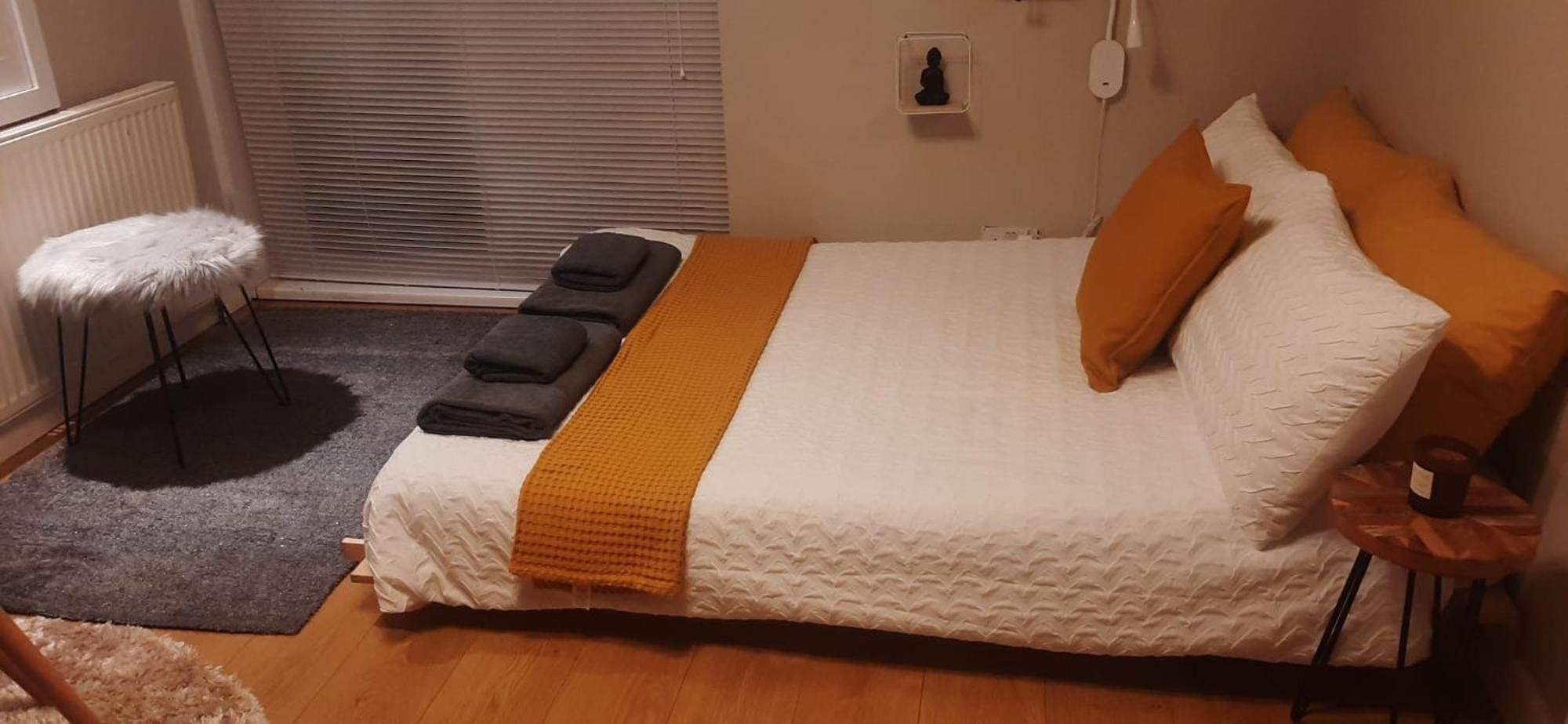 Alross Studio Flat / Private Bathroom London Kültér fotó